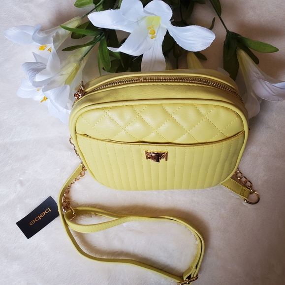 SOLD New Bebe Multi Quilt Camera Crossbody Bag - Picture 3 of 10